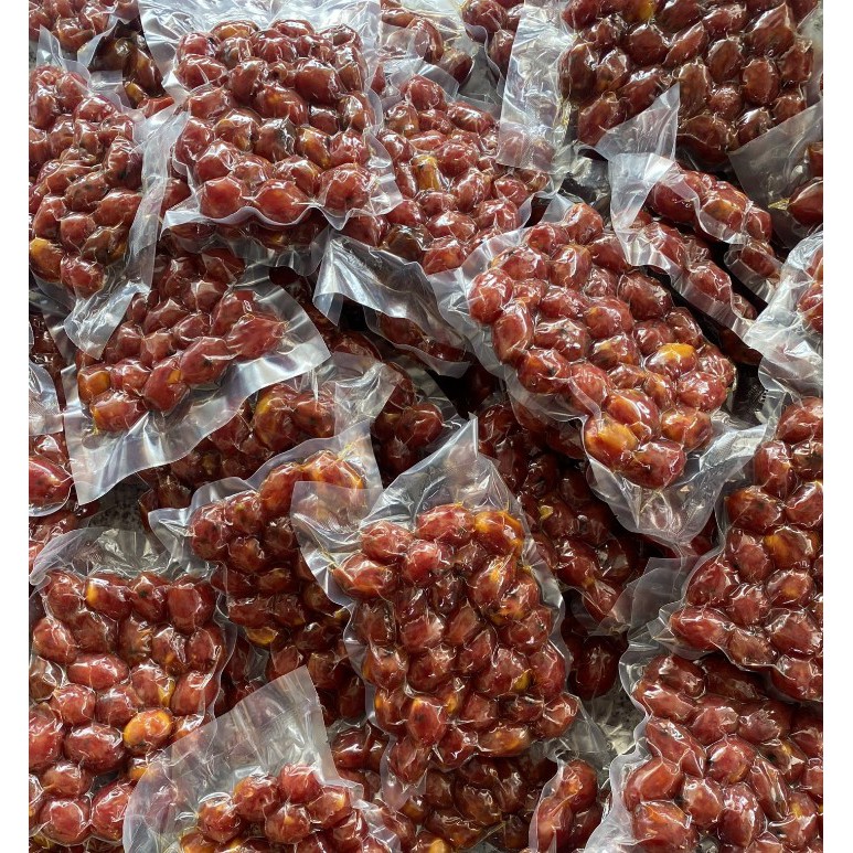 (1kg) Lạp Xưởng Tươi HỒ LÔ TRỨNG MUỐI Cai Lậy Nạc 90% | BigBuy360 - bigbuy360.vn