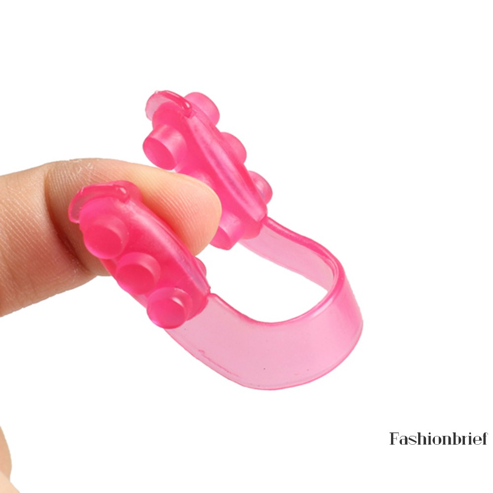 Kẹp nâng mũi màu đỏ thiết kế dùng tại nhà tiện lợi