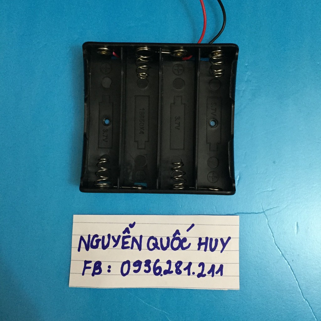 Đế 4 pin cell 18650