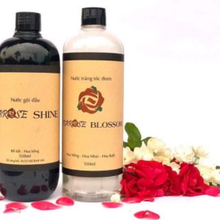 NƯỚC TRÁNG TÓC THƠM KAROSE BLOSSOM 500ml