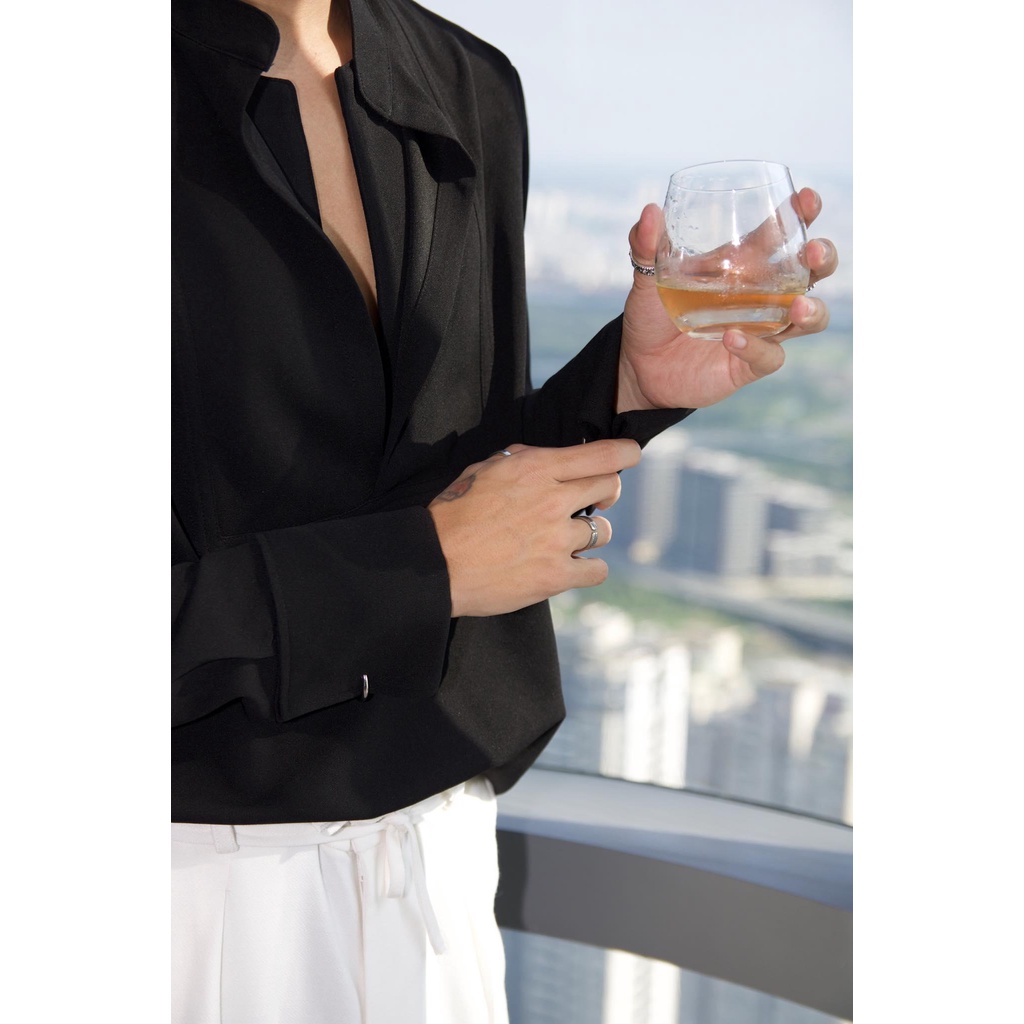 ÁO SƠ MI NAM HÀN QUỐC V - RINGLY SHIRT
