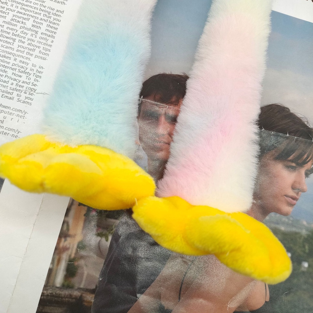 Đồ Chơi Nhồi Bông Hình Nhân Vật Huggy Wuggy Nhiều Màu Sắc 40cm