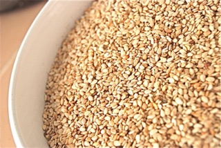 Mè vàng (vừng vàng) chuẩn quê thơm ngon