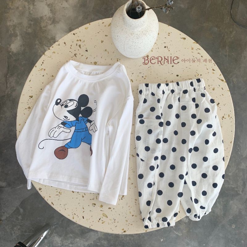 Bộ cotton dài tay thu đông họa tiết Micky, set áo thun quần dài bé gái