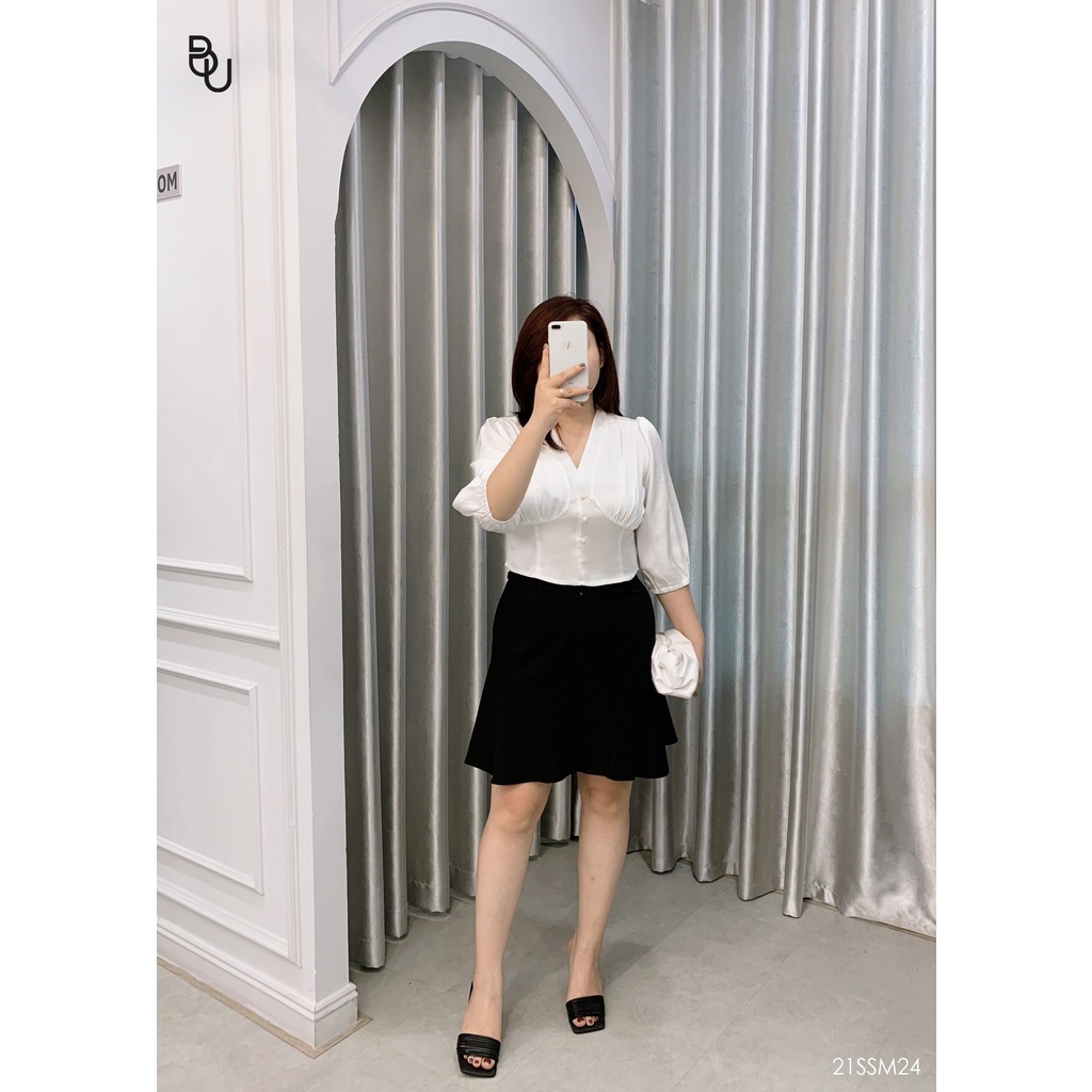Áo croptop cổ V cúc ngọc BIGSIZE (55kg đến 95kg) - 21SSM24 - [BUstu Bigsize]