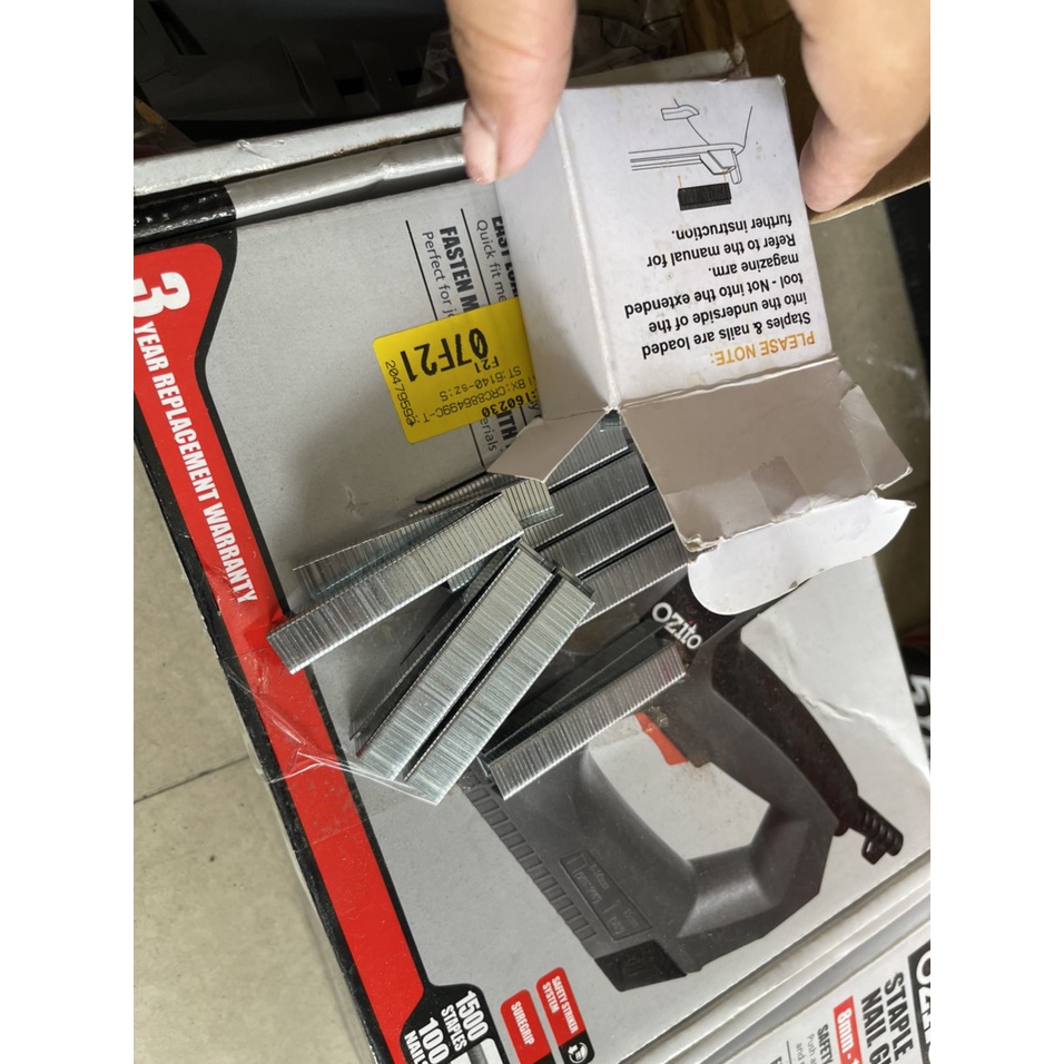 MÁY BẮN ĐINH GHIM OZITO - SNG2050