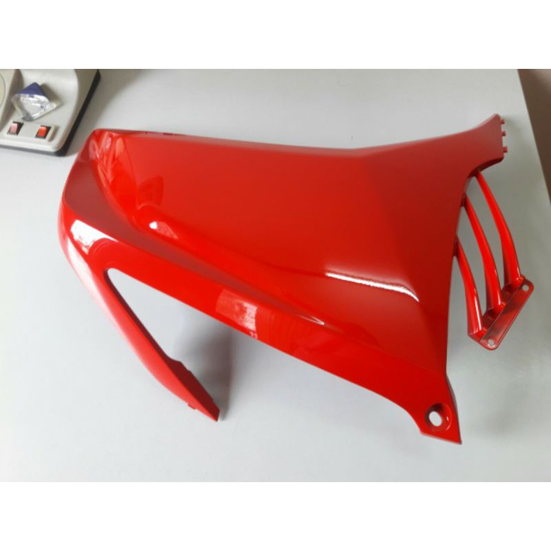 [YAMAHA] YẾM NGOÀI EXCITER 5 SỐ VÀ 4 SỐ ĐỜI MỚI