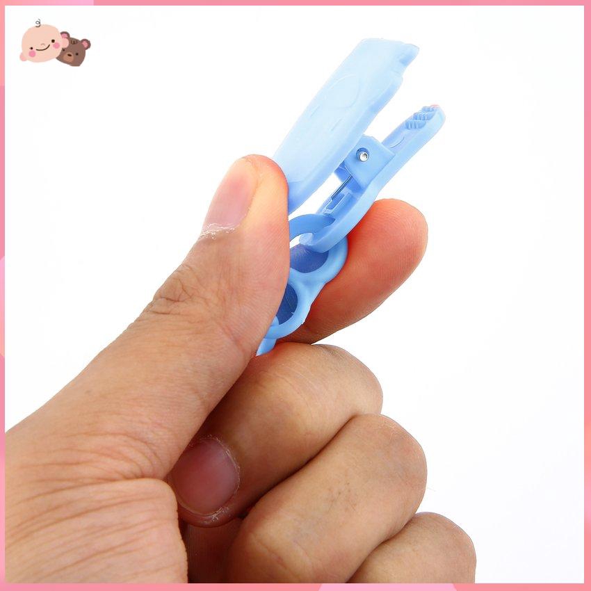 Dây kẹp ti giả chống thất lạc cho bé
