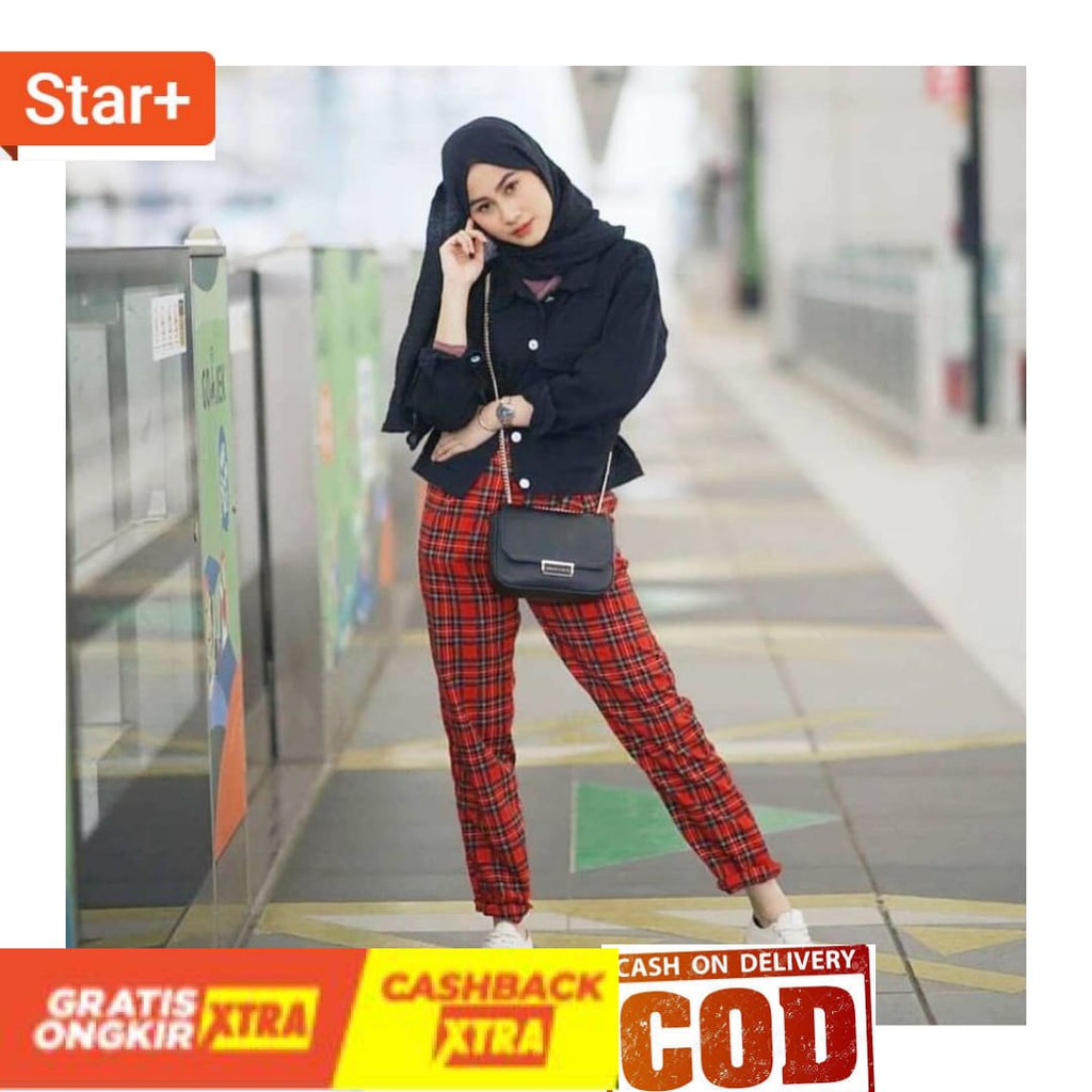 Gối Vuông In Hình Các Thành Viên Nhóm Nhạc Hàn Quốc | BigBuy360 - bigbuy360.vn