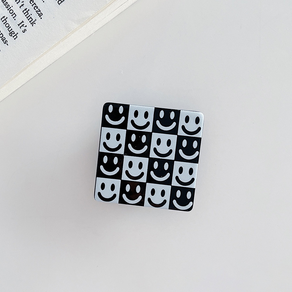 Cod Qipin Giá Đỡ Điện Thoại Hình Vuông Kẻ Sọc Caro Trắng Đen Chống Thất Lạc Có Thể Gập Lại