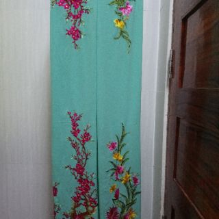 Vải áo dài thêu
