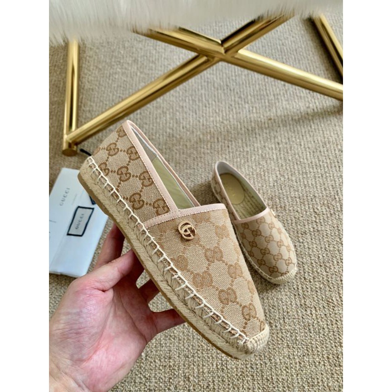 Giày lưòi vải GUCCI kiểu dáng năng động hè 2021