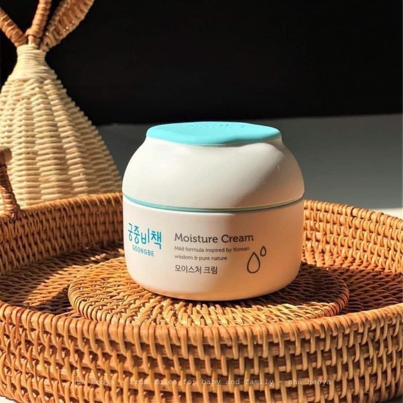 KEM DƯỠNG ẨM GOONGBE MOISTURE CREAM 180ML