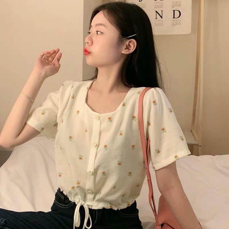 áo bông phối nút cổ vuông ngắn tay