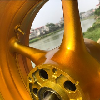 Chai sơn samurai màu vàng candy Y016