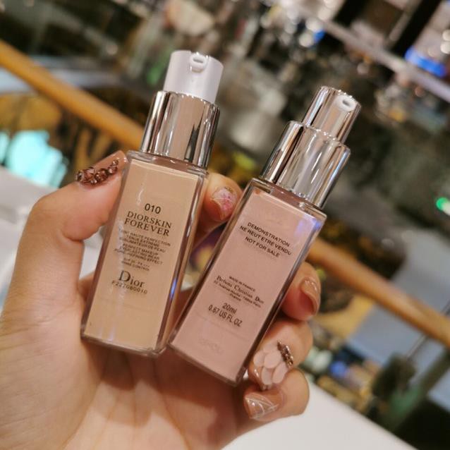 Kem nền Dior tester 20ml không hộp giấy | BigBuy360 - bigbuy360.vn