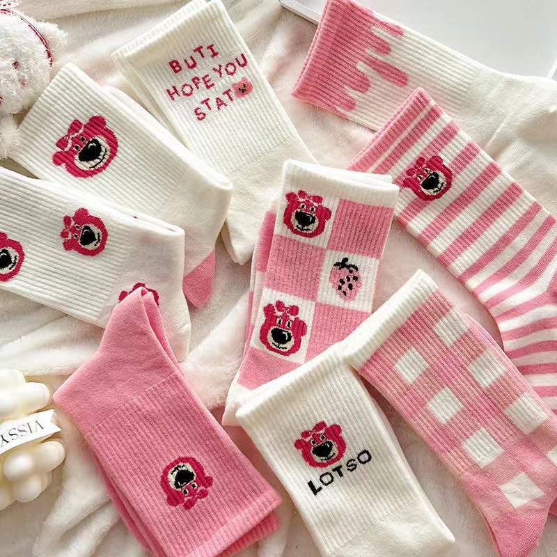 Sét 5 Đôi Tất Nữ Cao Cổ Họa Tiết Gấu Dâu - Set 5 Đôi Vớ Gấu Dâu Màu Hồng Dễ Thương Dumi Shop