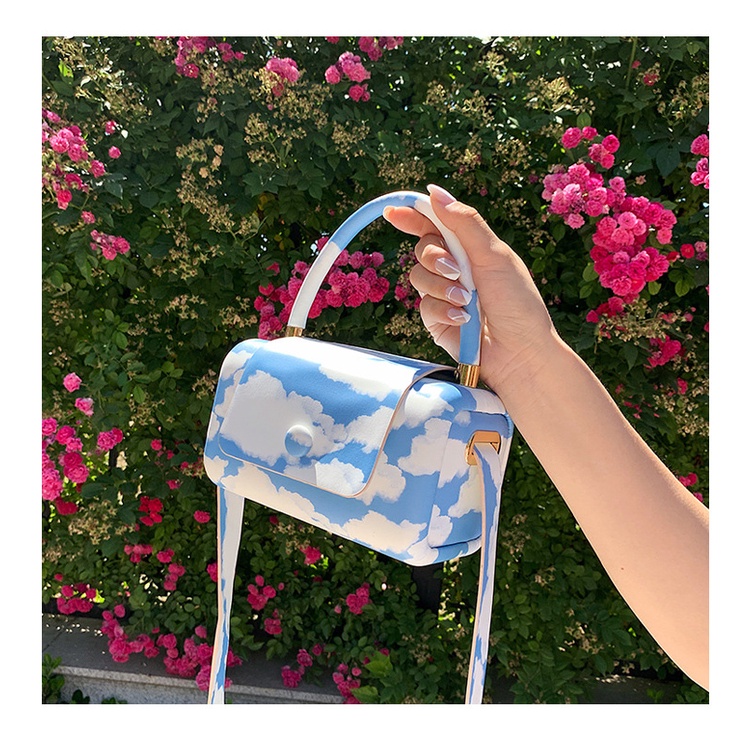 Túi đeo chéo mini họa tiết đám mây thời trang 2021