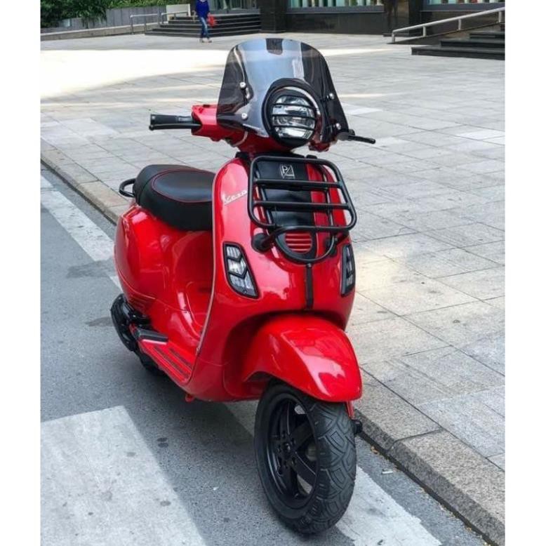 Baga trước Vespa Sprint đen nhám và inox