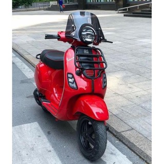 Baga trước Vespa Sprint