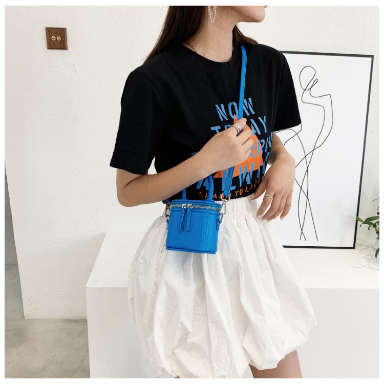 Túi Da Đeo Chéo Hình Vuông Ba Chiều Màu Trơn Phong Cách Hàn Quốc Thời Trang Mùa Hè Dành Cho Nữ 2022