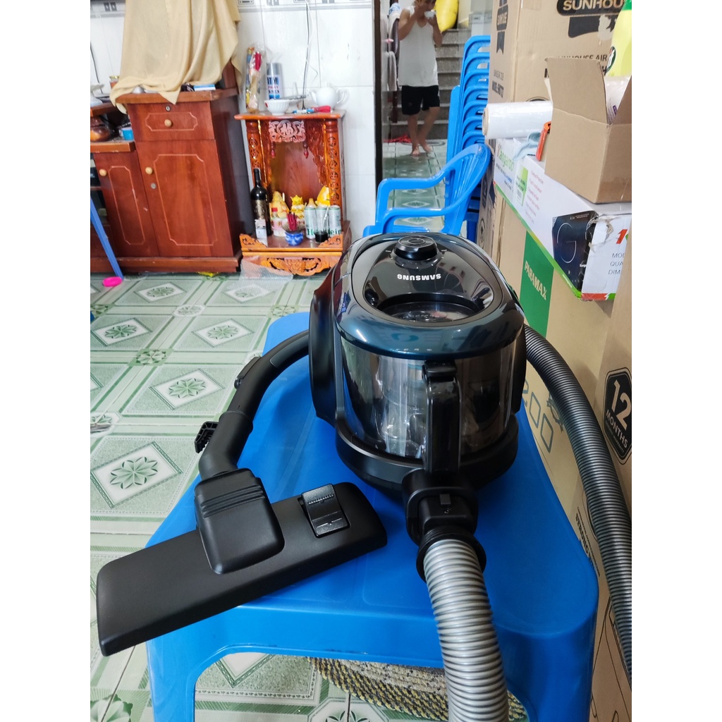 Máy hút bụi Samsung VC18M21M0VNSV-N