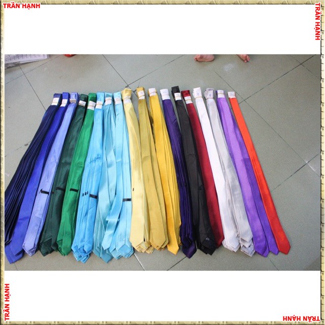 Combo 100 cà vạt đen bản nhỏ 5cm sx tại Việt nam