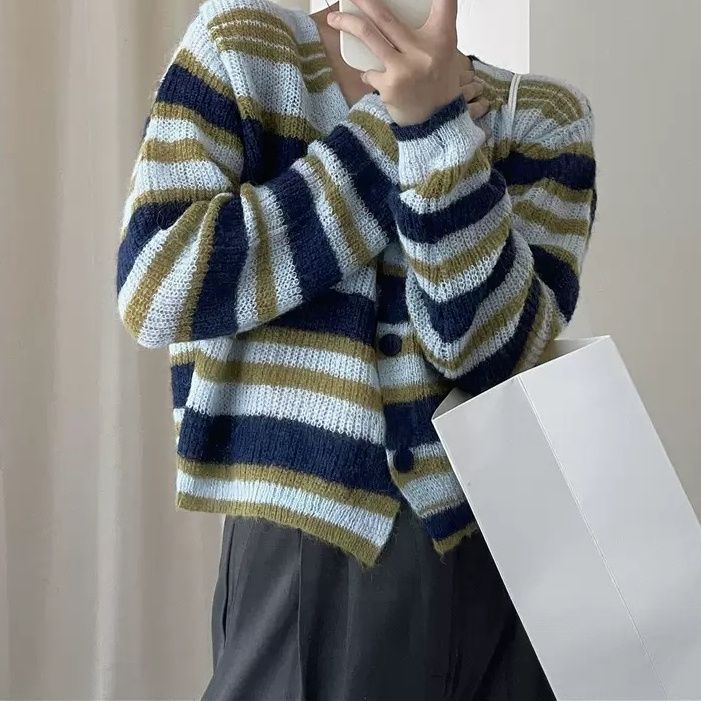 Áo Khoác Cardigan Dệt Kim Cổ Chữ V Họa Tiết Kẻ Sọc Thời Trang Mùa Thu 2022 Mới Cho Nữ