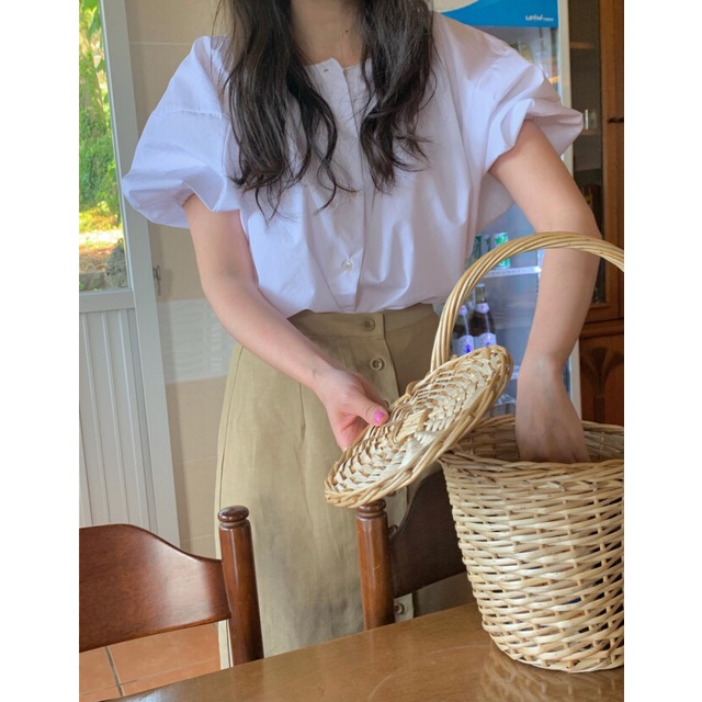 Set basic chân váy hàng nút + áo tay phồng Korea