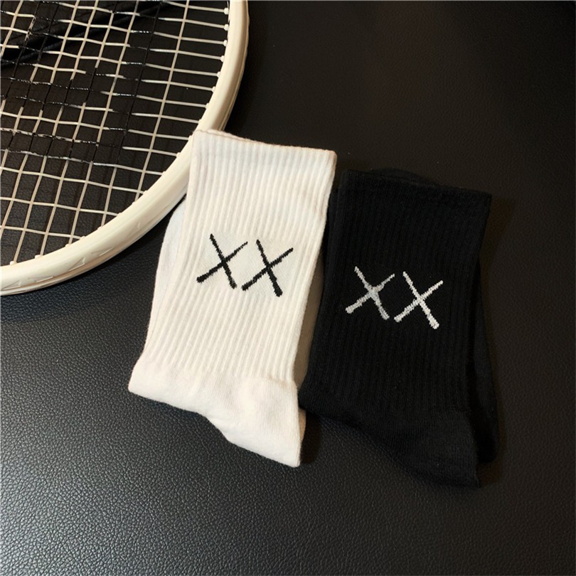 Vớ họa tiết hoạt hình thời trang phong cách hàn quốc cho nam và nữ