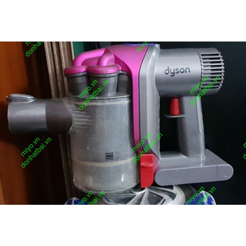 Máy hút bụi Dyson giá rẻ