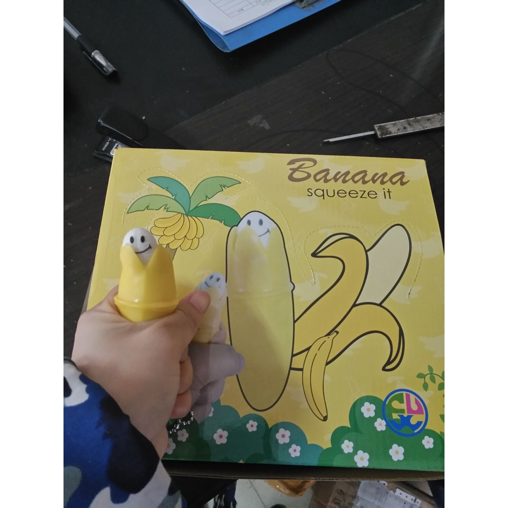 Đồ Chơi Squishy Gudetama Hình chuối bóp thò mặt cười đeo nơ siêu đàn hồi ngộ nghĩnh giải tỏa căng thẳng slime mochi