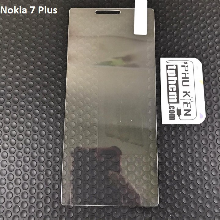 Dán cường lực chống trầy Nokia 7 Plus