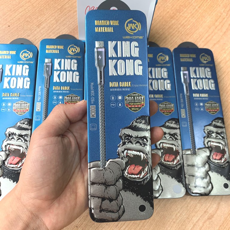 Dây cáp sạc cao cấp Wekome King Kông siêu bền chuẩn sạc Siêu nhanh, Model: WOC-1m; có 01 đầu ra chân Micro - (Mã SA30)