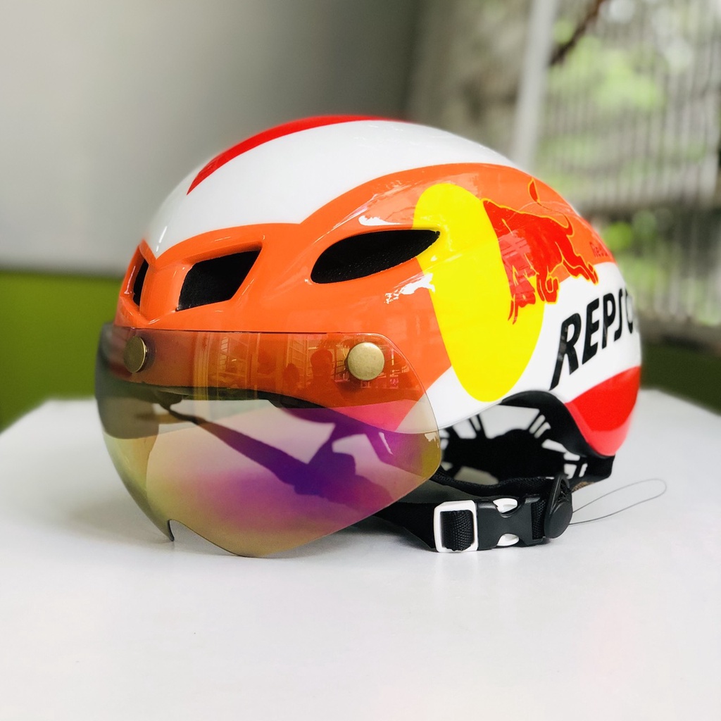 Mũ bảo hiểm xe đạp Royal md16 có kính dáng thể thao có đuôi nhọn giống poc 01