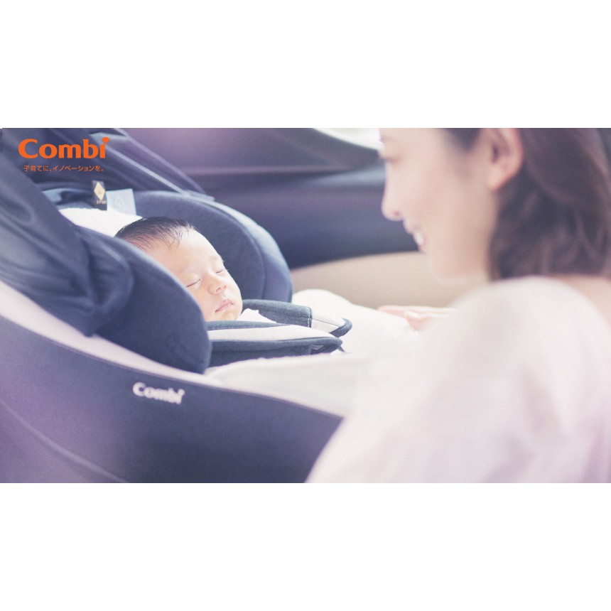 Ghế ngồi ô tô Combi Culmove xoay 360° Smart Isofix xanh navy