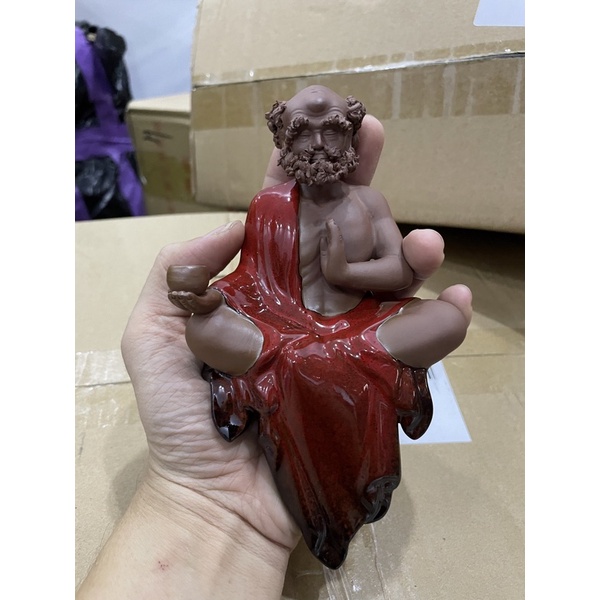 Tượng Đạt Ma Sư Tổ Ngồi Thiền Bằng Gốm Tráng Men Size 16Cm, Bồ Đề Đạt Ma Màu Đỏ, Tượng Phong Thủy Trang Trí Tiểu Cảnh
