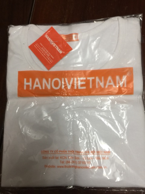 Áo phông trắng Hà Nôi