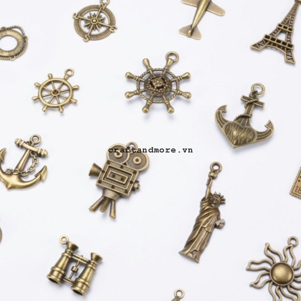 Charm, phù điêu trang trí sổ tay