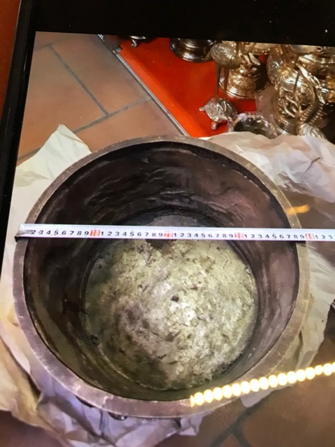 Bát Hương đúc thủ công bằng đồng nguyên chất phi 40 cm