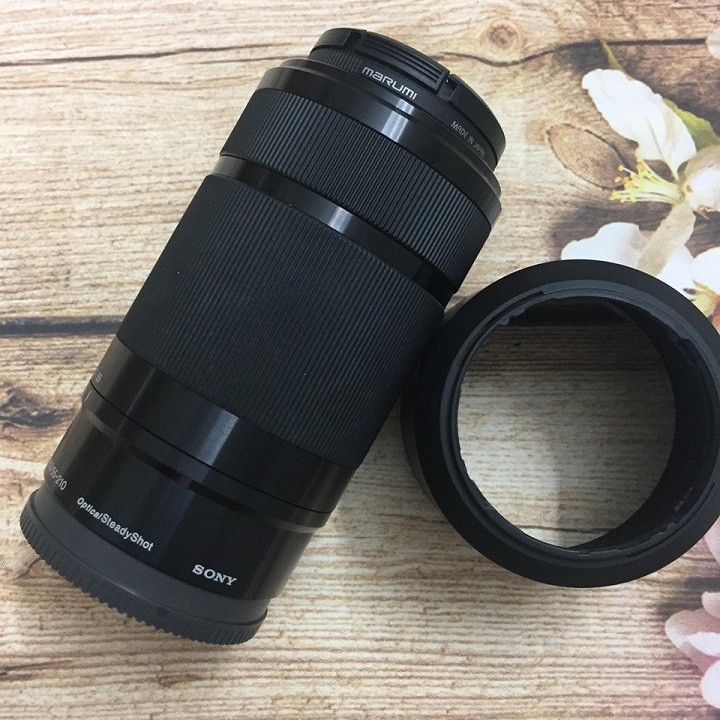 Ống kính Sony E 55-210 f/4.5-6.3 OSS rất đẹp