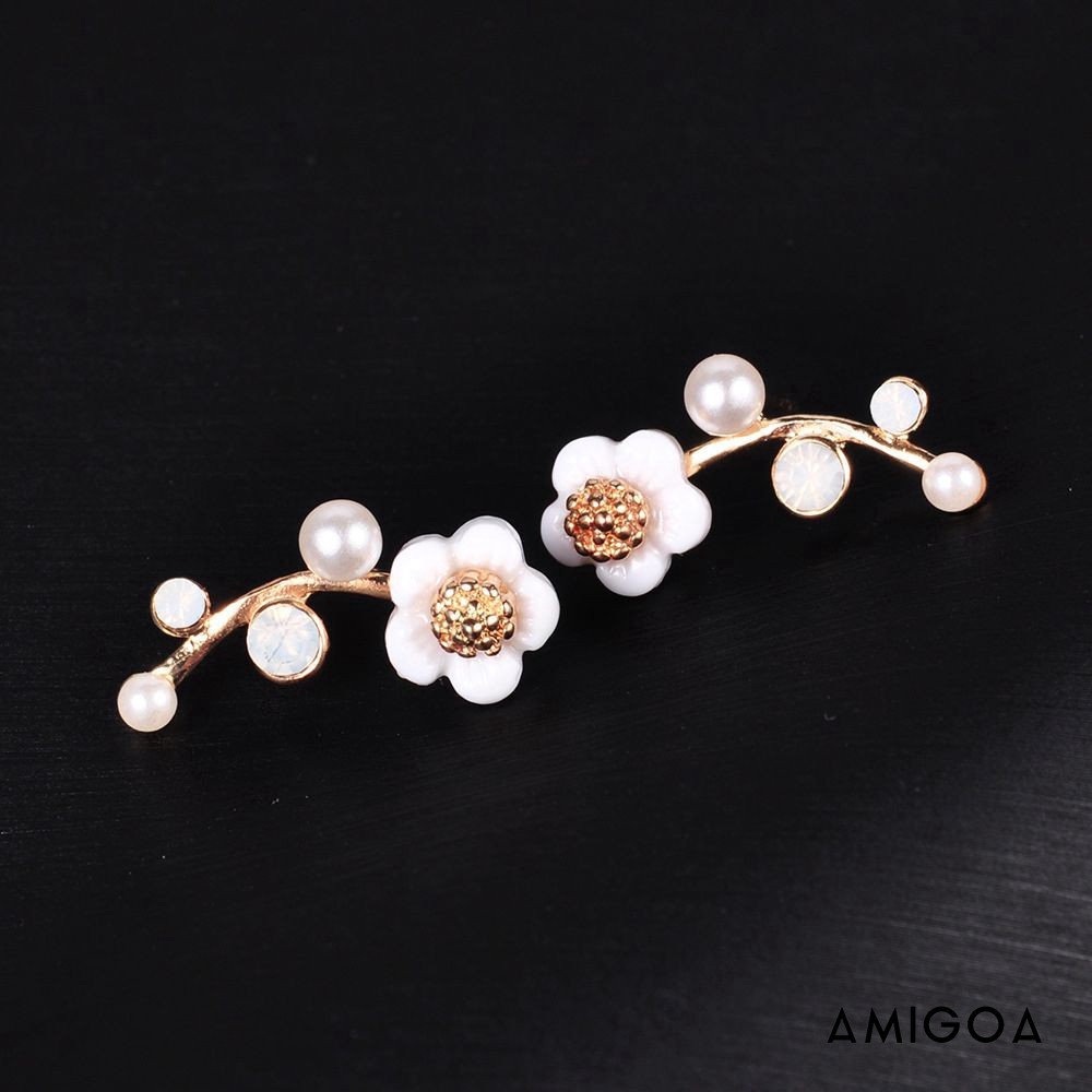 ✨✨Đôi bông tai hình hoa phối đính ngọc trai thời trang cho nữ