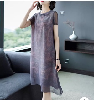 Váy đầm trung niên nữ