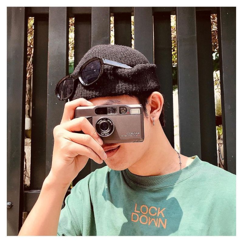 Máy ảnh film Contax T2 Titanium black