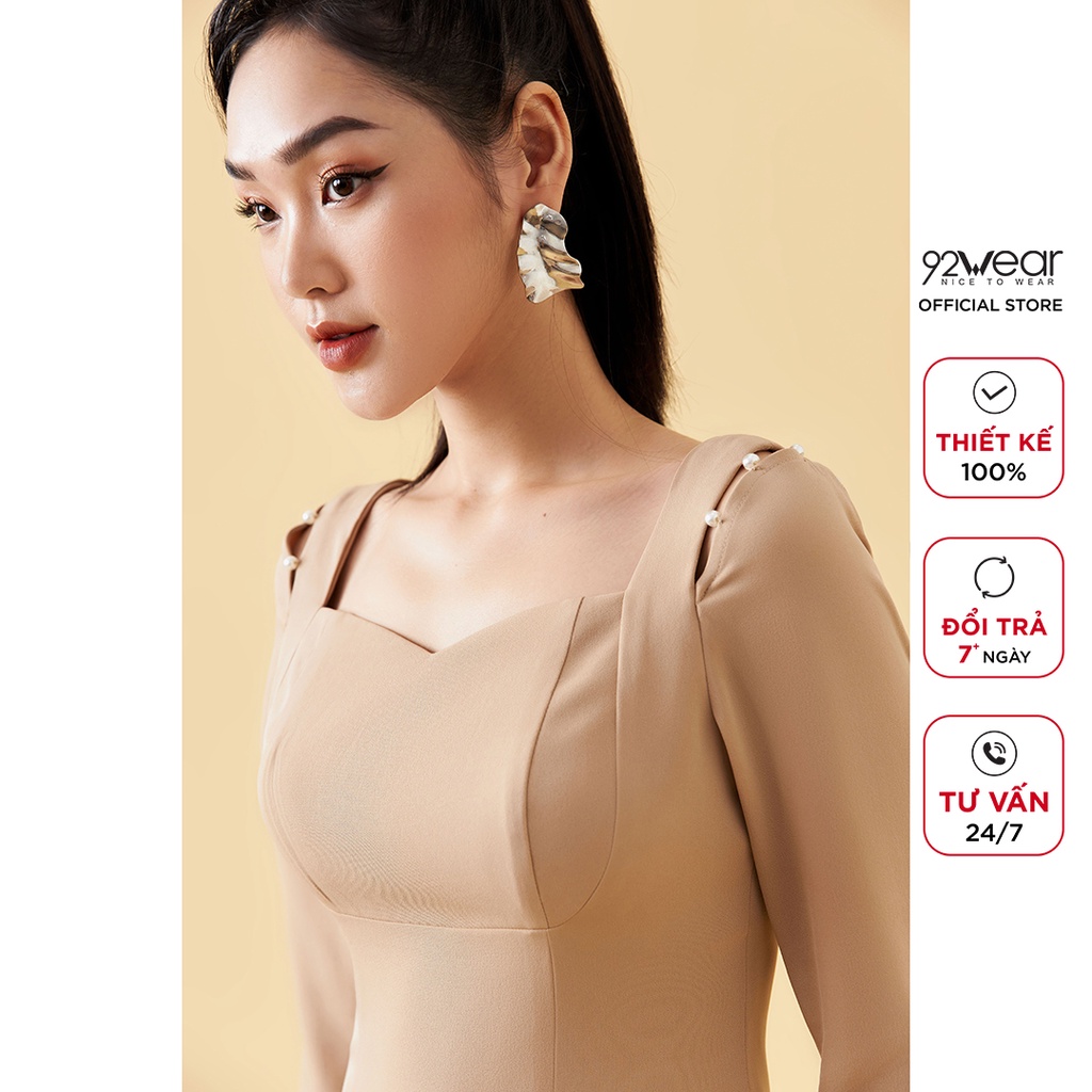 Váy xòe dài tay cổ vuông 92WEAR, thiết kế vai xẻ tinh tế, tôn dáng DEA1806