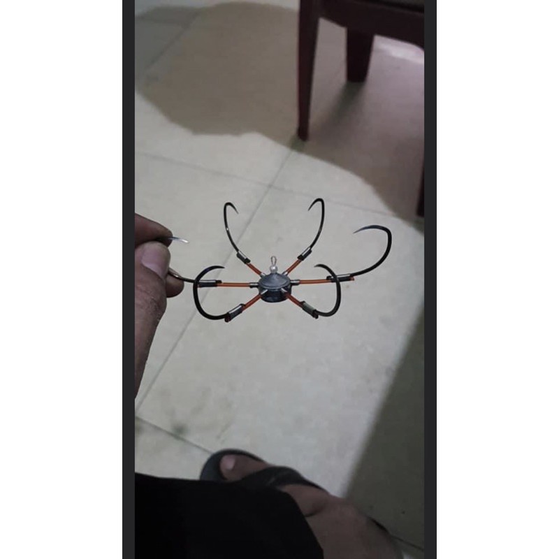 Phôi chì tay làm lục câu cá