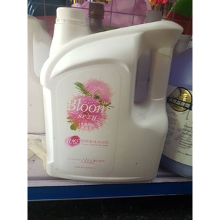 Sữa tắm nước hoa can 4 lít