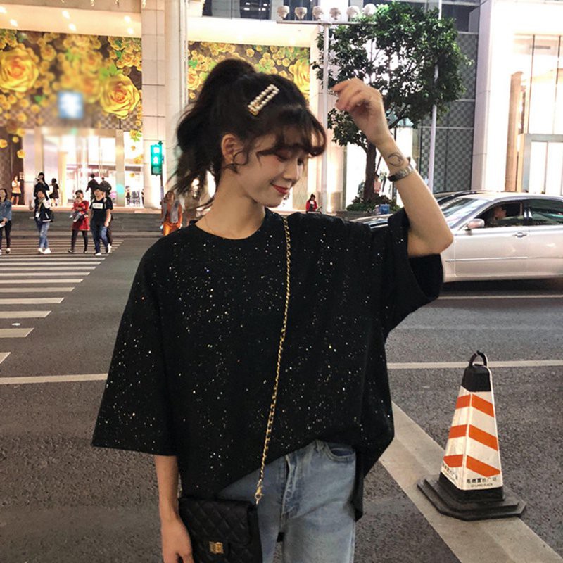 Áo thun tay lỡ cổ tròn thiết kế dáng rộng che khuyết điểm