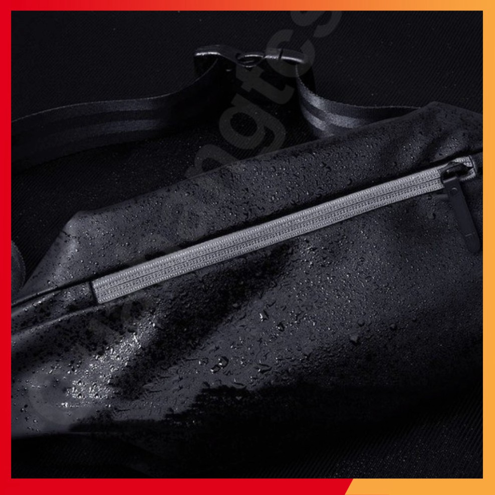 Túi đeo chéo Xiaomi Sports Chest Bag M1100214