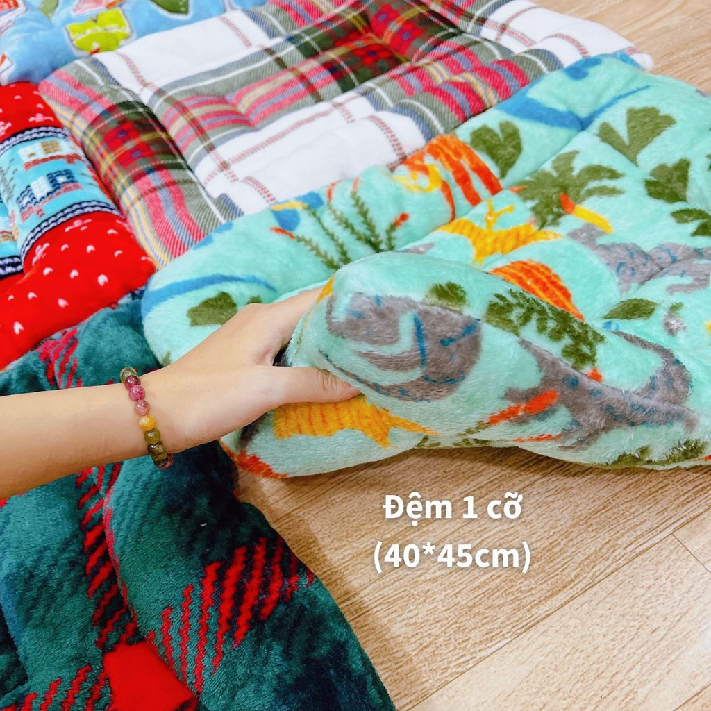 Đệm/Thảm ngủ giữ ấm bằng lông cho thú cưng